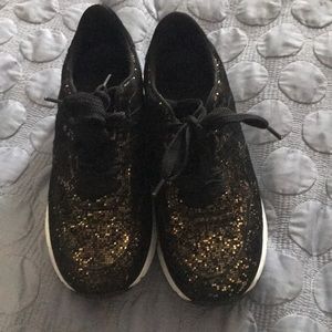 Sport fashion Italian shoes HoGAN